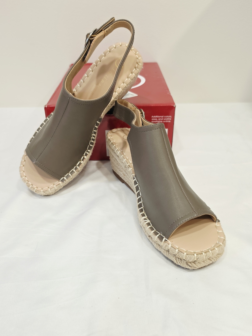 Journee Collection Crew Taupe Open-Toe Slingback Espadrille Wedges US Size 8